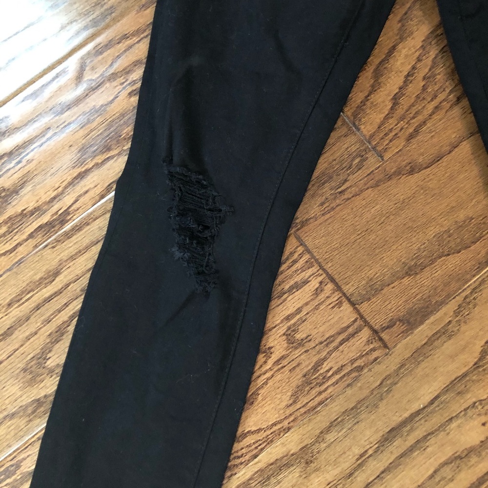 Jeans - Picture 2 of 3